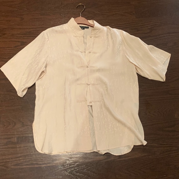 Women's silk blouse - Picture 1 of 8